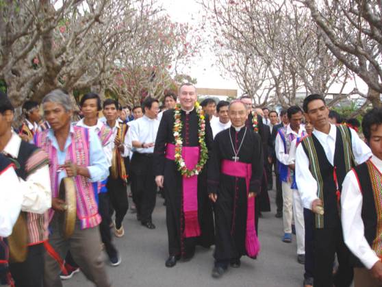 បេសកជនមិនប្រចាំបូរីវ៉ាទីកង់បំពេញការងារនៅខេត្ត Kon Tum