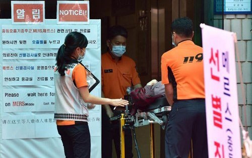 ភ្ញៀវទេសចរណ៍បរទេសចំនួន៨៤ពាន់នាក់បានបោះចោលទួរទៅកាន់កូរ៉េខាងត្បូងដោយព្រួយបារម្ភ MERS