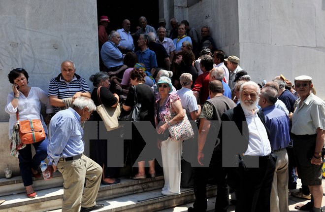 អឺរ៉ុបអំពាវនាវក្រិកនិងម្ចាស់បំណុលវិលត្រឡប់មកតុចរចារវិញ