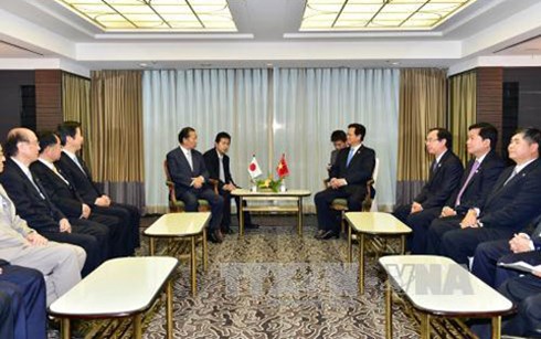 នាយករដ្ឋមន្ត្រីវៀតណាមទទួលជួបសន្ទនាជាមួយប្រធានសម្ព័ន្ធសមាជិកសភាមិត្តភាពជប៉ុន-វៀតណាមនិងប្រធាន JICA