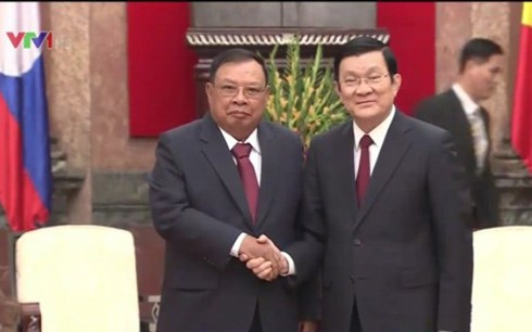 បន្តពូនជ្រុំនាំទំនាក់ទំនងសាមគ្គីភាពពិសេសវៀតណាម-ឡាវកាន់តែ អភិវឌ្ឍន៍