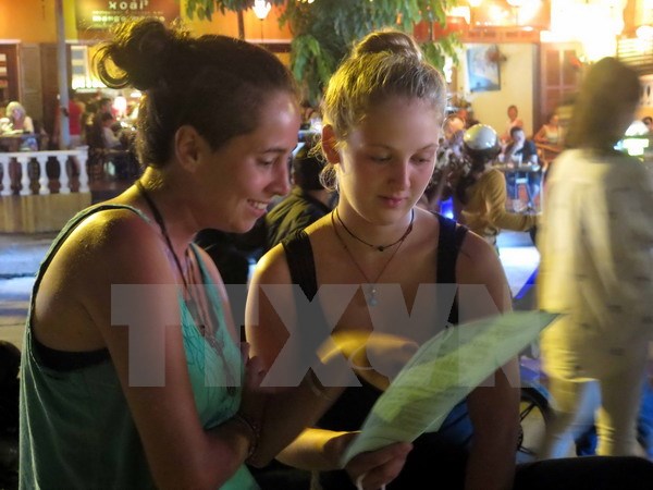 បំផុសការប្រឡង“រួមដំណើរជាមួយបេតិកភ័ណ្ឌពិភពលោក Hoi An”