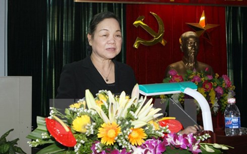 ប្រធានគណៈកម្មាធិការចលនាប្រជាជនមជ្ឈឹមជួបប្រាស្រ័យតំណាងប្រជាអាណិកជនវៀតណាមនៅក្រុង New York អាមេរិក