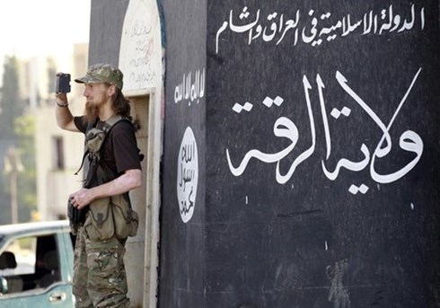 IS ចាប់ចំនាប់ខ្មាំងមនុស្ស២០០នាក់នៅភាគកណ្ដាលស៊ីរី