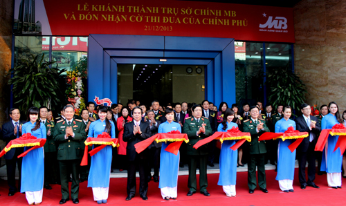 ធនាគារពាណិជ្ជកម្មភាគហ៊ុនយោធាបើកសាខានៅកម្ពុជា