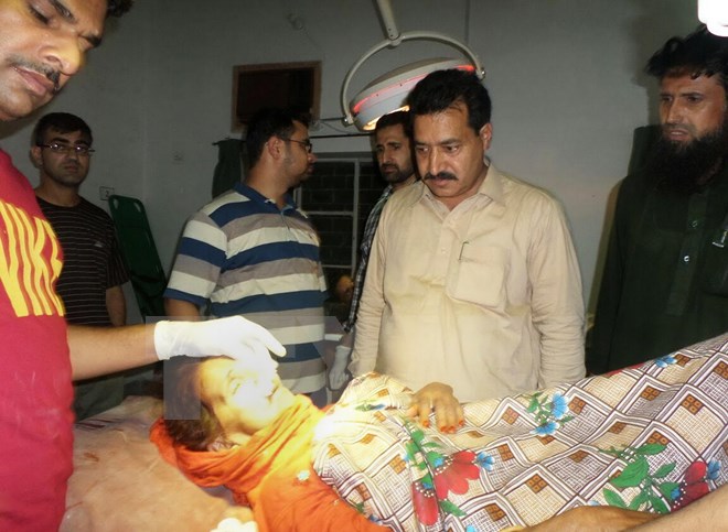 ការវាយប្រហារដោយគ្រាប់បែកធ្វើឲ្យមនុស្សជាច្រើននាក់រងរបួសនៅប៉ាគីស្ថាន