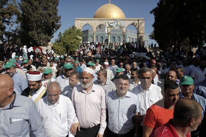 ការប៉ះទង្គិចរវាងជនប៉ាឡេស្ទីននិងប៉ូលីស្តអ៊ីស្រាអែលបន្តកើតមានឡើង