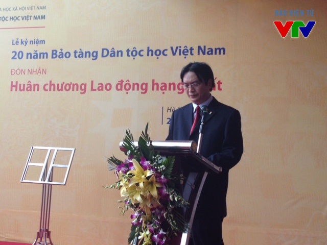 សារមន្ទីរជនជាតិវិទ្យាវៀតណាមទទួលគ្រឿងឥស្សារិយស្យពលកម្មថ្នាក់ទី១