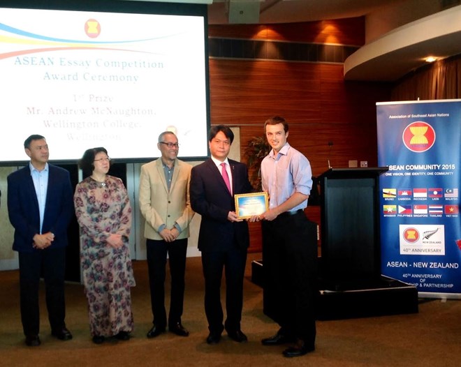 មហោស្រពខ្សែរភាពយន្តអាស៊ាន២០១៥ នៅNew Zealand