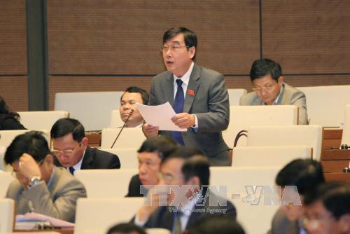 រដ្ឋសភាវៀតណាមពិភាគ្សាអំពីសេចក្ដីព្រាងឯកសារច្បាប់បណ្ដឹងព្រហ្មទ័ណ្ឌ (ធ្វើវិសោធនកម្ម)