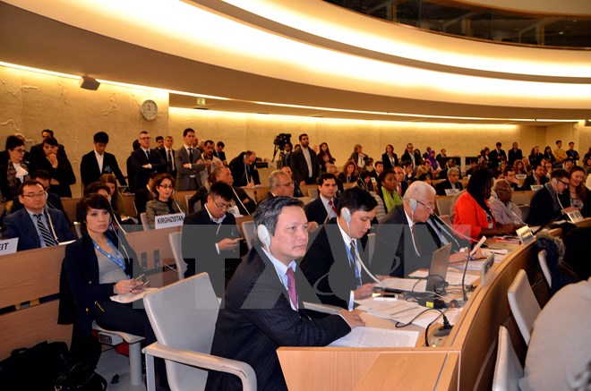 សិក្ខាសាលាអន្តរជាតិ “ស្រាវជ្រាវនិងអប់រំសិទ្ធិមនុស្សនៅវៀតណាម៖ឱកាស និងការសាកល្បង”