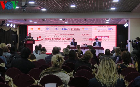 បើកផ្សារណាត់ពិព័ណ៌ទំនិញវៀតណាមគុណភាពខ្ពស់នៅសហព័ន្ធរុស្ស៊ី