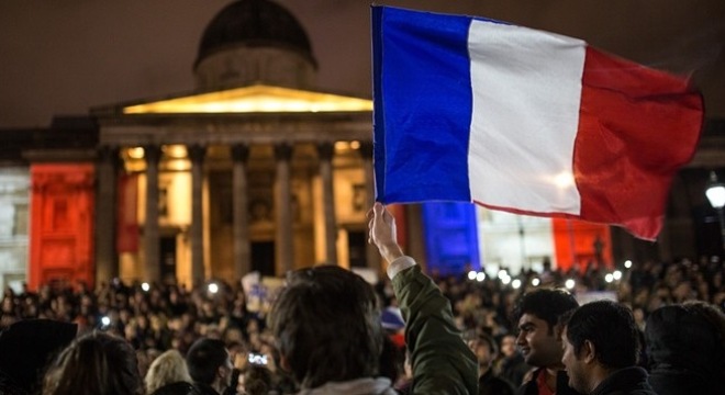 កំណត់សម្គាល់អត្តសញ្ញាណរបស់ភេរវករចំនួន៣នៅបារាំង