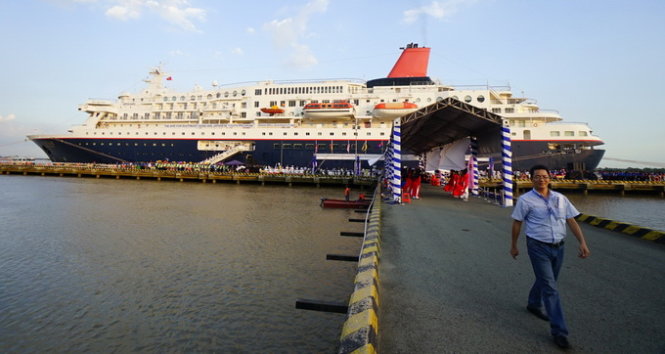 នាវាយុវជនអាស៊ីអាគ្នេយ៍-ជប៉ុន ២០១៥ មកដល់ទីក្រុងហូជីមិញ