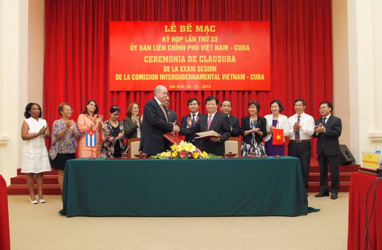 កិច្ចប្រជុំលើកទី៣៣នៃគណៈកម្មាធិការអន្តររដ្ឋាភិបាលវៀតណាម-គុយបា បានបិទបញ្ចប់នៅក្រុងហាណូយ