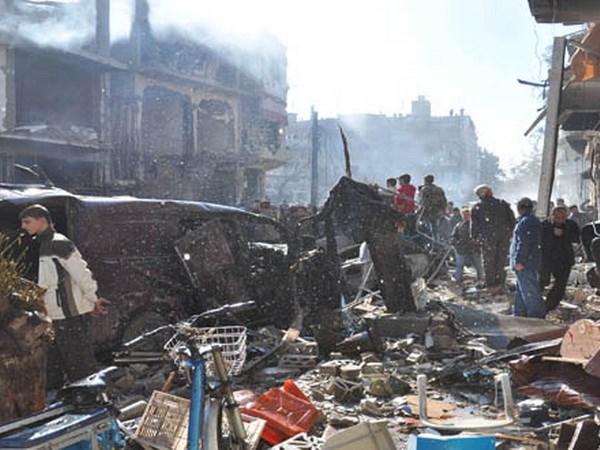 ការវាយប្រហារដោយគ្រាប់បែករថយន្តនៅស៊ីរីបណ្ដាលឲ្យមនុស្សចំនួន៨០នាក់ស្លាប់និងរងរបួស