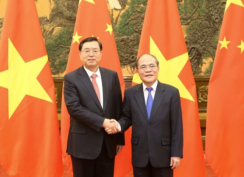 ប្រធានរដ្ឋសភាលោក Nguyen Sinh Hung ជួបពិភាគ្សាជាមួយប្រធានរដ្ឋសភាចិនលោក Zhang Dejiang