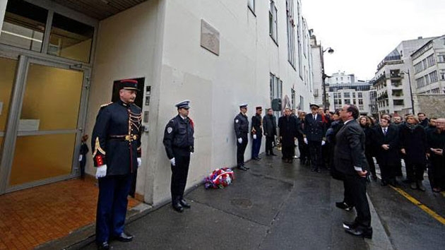 បន្តសកម្មភាពរំលឹកទុកបណ្ដាជនរងគ្រោះដោយភេរវកម្មនៅបារាំង