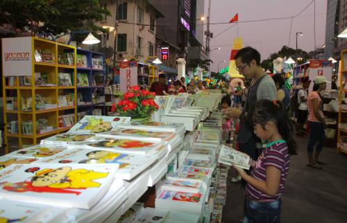 ពិធីបុណ្យវិថីសៀវភៅឆ្នាំវកអដ្ឋស័កបានបើកនៅទីក្រុងហូជីមិញ