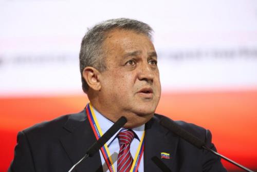 ក្រុមប្រទេសប្រេងរ៉ែនាំមុខពិភពលោកទទួលបានកិច្ចព្រមព្រៀង“ប្រវត្តិសាស្ត្រ”