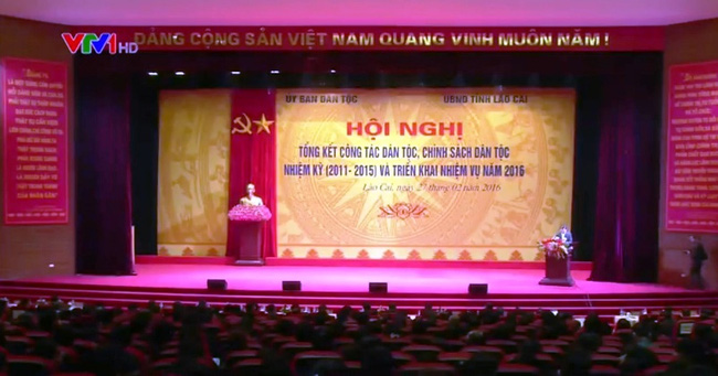 ឧបនាយករដ្ឋមន្ត្រី Nguyen Xuan Phuc  ចូលរួមសន្និសីទទូទាំងប្រទេសបូកសរុបការងារជនជាតិនៅខេត្ត Lao Cai