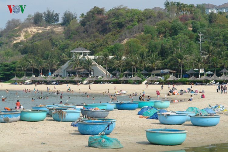 ទីតាំងទេសចរណ៍ដែលទាក់ទាញភ្ញៀវទេសចរក្នុងប៉ុន្មានថ្ងៃឈប់សម្រាក់