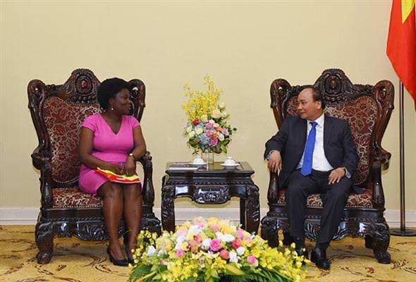 នាយករដ្ឋមន្ត្រីលោក Nguyen Xuan Phuc ទទួលជួបជាមួយអនុប្រធាន WB ទទួលបន្ទុកតំបន់អាស៊ី-ប៉ាស្វីហ្វិក