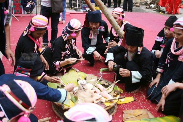 បុណ្យតេតរដូវវស្សារបស់ជនជាតិ Ha Nhi