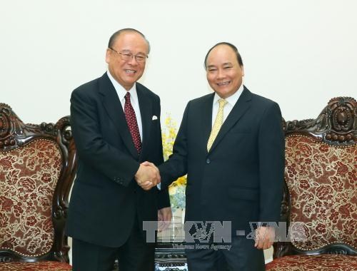 នាយករដ្ឋមន្ត្រីវៀតណាមជួបសន្ទនាជាមួយទីប្រឹក្សាពិសេសសម្ព័ន្ធភាពសមាជិកសភាមិត្តភាពវៀតណាម-ជប៉ុន