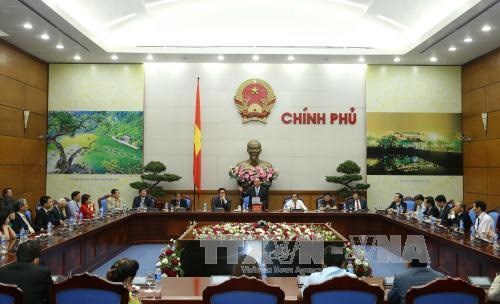 សារព័ត៌មានត្រូវជួយឧបត្ថម្ភនិងបង្កលក្ខណៈងាយស្រួលសម្រាប់អង្គភាពអាជីវកម្មអភិវឌ្ឍន៍