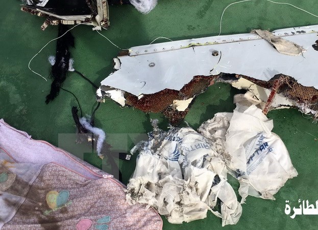 ការបាត់ខ្លួនយន្តហោះ MS 804 ៖ បានរកឃើញប្រអប់ខ្មៅក្នុងត្រូវបានបំផ្លាញ