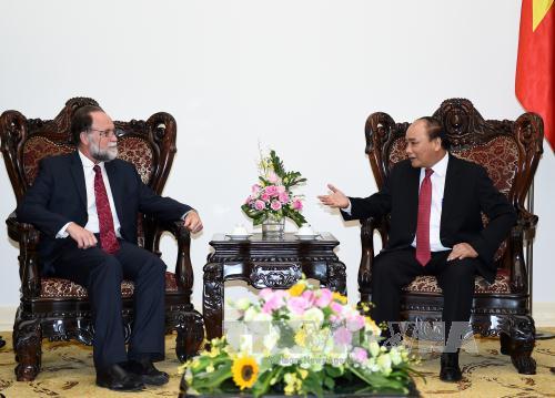 នាយករដ្ឋមន្ត្រីវៀតណាមជួបសន្ទនាជាមួយនាយកមជ្ឈមណ្ឌលអភិវឌ្ឍន៍ អន្តរជាតិនៃមហាវិទ្យាល័យ Havard