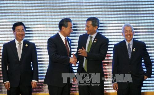 វៀតណាមអះអាងឡើងវិញនូវគោលជំហរស្តីពីការធានាសន្តិភាព សន្តិសុខ ស្ថិរភាព សេរីភាពនាវាចរណ៍និងអាកាសចរណ៍