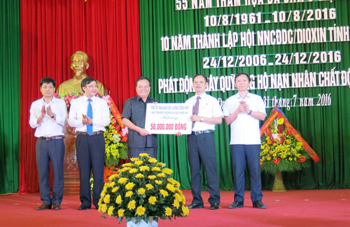 Ha Nam រំលឹកខួបអនុស្សាវរីយ៍លើកទី៥៥ទិវាគ្រោះមហន្តរាយជាតិគីមីពុលពណ៌លឿងទុំ/Dioxin នៅវៀតណាម