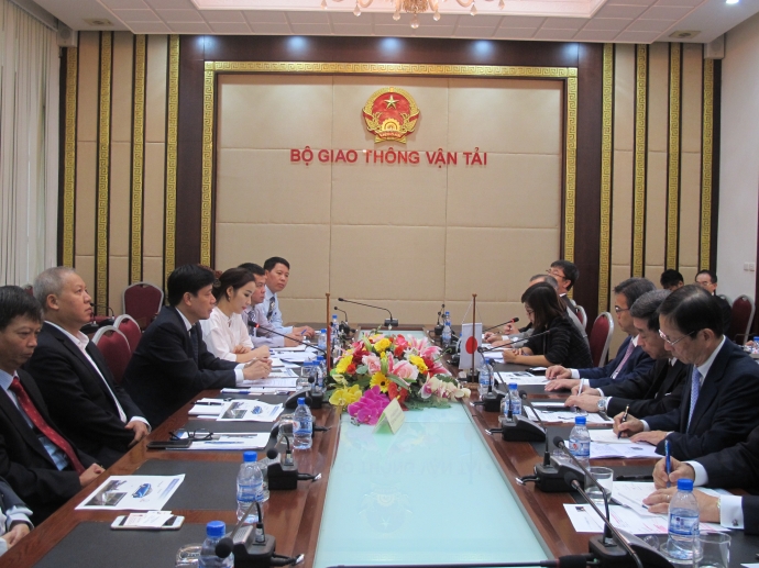 ឧបនាយករដ្ឋមន្ត្រីវៀតណាមជួបអភិបាលខេត្ត Aichi ( ជប៉ុន)