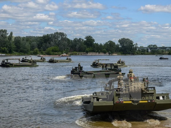 រុស្ស៊ីព្រមានតបតវិញទង្វើបង្កើនយោធារបស់ NATO នៅ Baltic