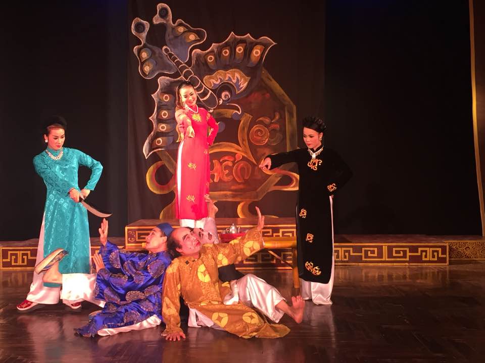ការសំដែងសិល្បៈTuong នៅរោងល្ខោនធំក្រុងហាណូយ