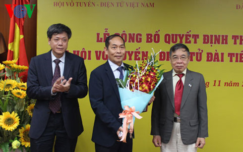 ការបង្កើតសមាគមទូរទស្សន៍-អេឡិចត្រូនិក VOV