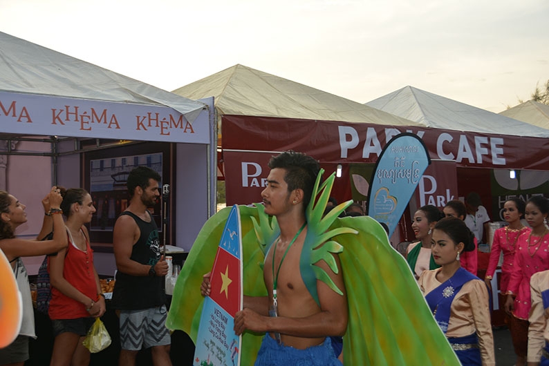 វៀតណាមចូលរួមពិធីបុណ្យសមុទ្រលើកទី៥នៅកម្ពុជា