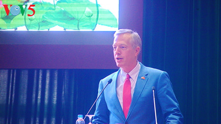 đạo diễn của kong skull island chính thức trở thành đại sứ du lịch việt nam hình 5 dao dien cua kong skull island chinh thuc tro thanh dai su du lich viet nam hinh 5