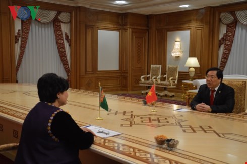 dai su viet nam tai nga kiem nhiem turmenistan trinh quoc thu hinh 2