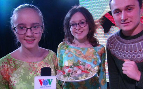 tet nguyen tieu danh cho cac sinh vien nga hoc tieng viet o nga hinh 2