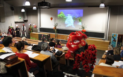 tet viet tai dai hoc sorbonne paris hinh 0