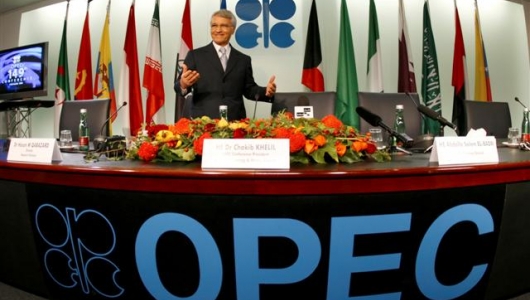 ОПЕК сохраняет политику стабилизации цен на нефть