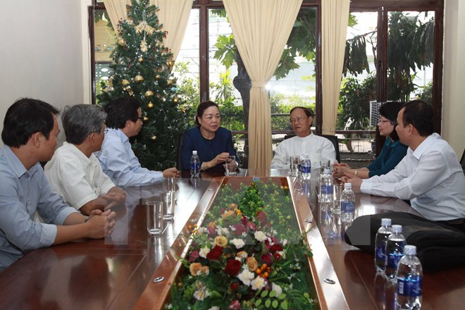 Руководители КПВ поздравили католиков с Рождеством 2015 года