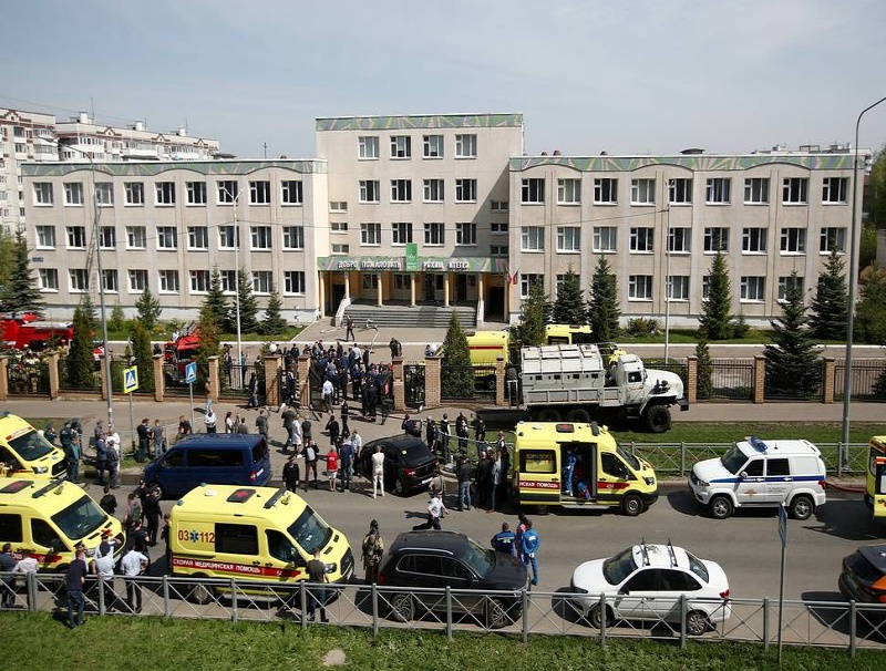 Число погибших при стрельбе в школе Казани увеличилось до 9 человек