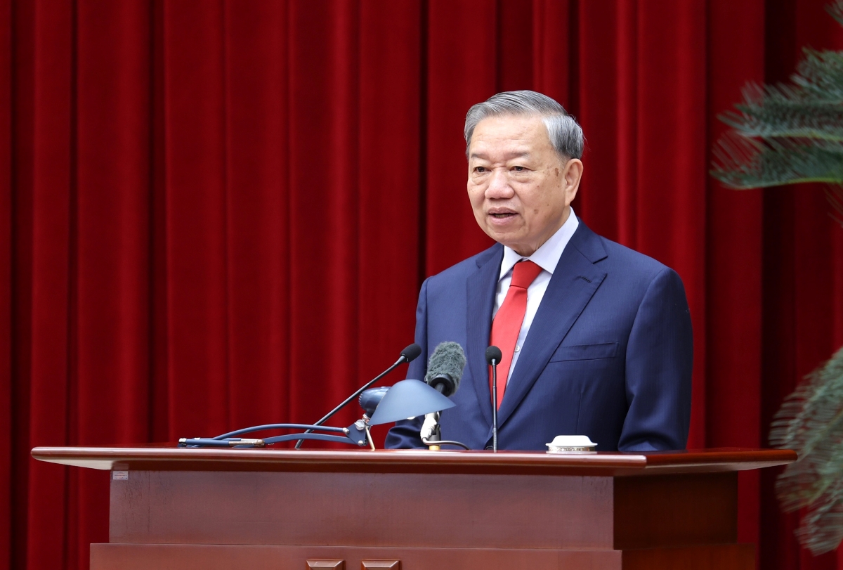 2-й пленум ЦК КПВ: кульминация коллективной мудрости, стратегического видения и духа новаторства