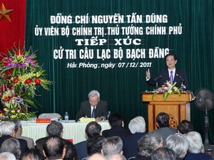 Le PM rencontre l'électorat de Hai Phong