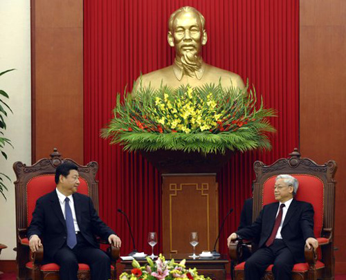 Le vice-président chinois Xi Jinping reçu par les dirigeants Vietnamiens