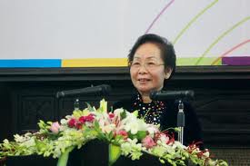 Nguyen Thi Doan en visite à Nam Dinh
